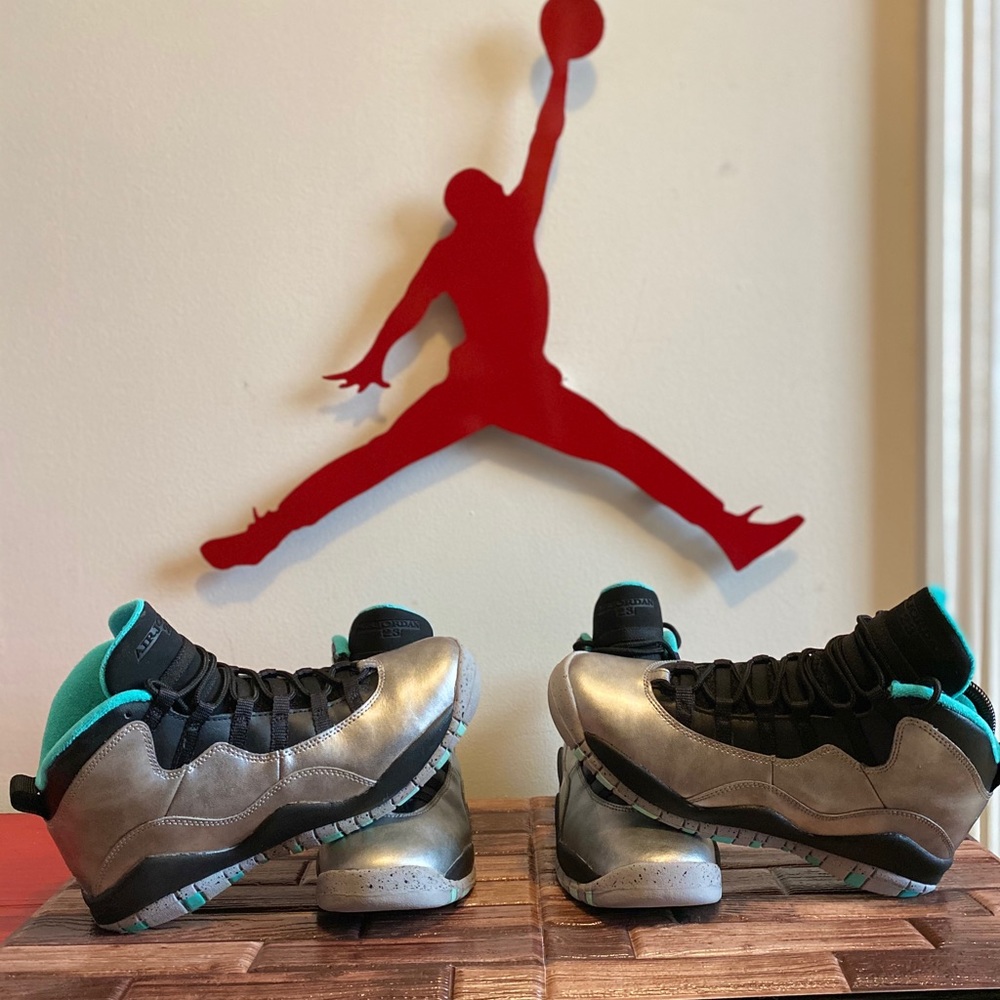 Air Jordan 10 liberty
